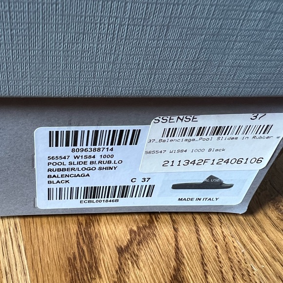 Balenciaga pool logo rubber slides - Picture 3 of 11